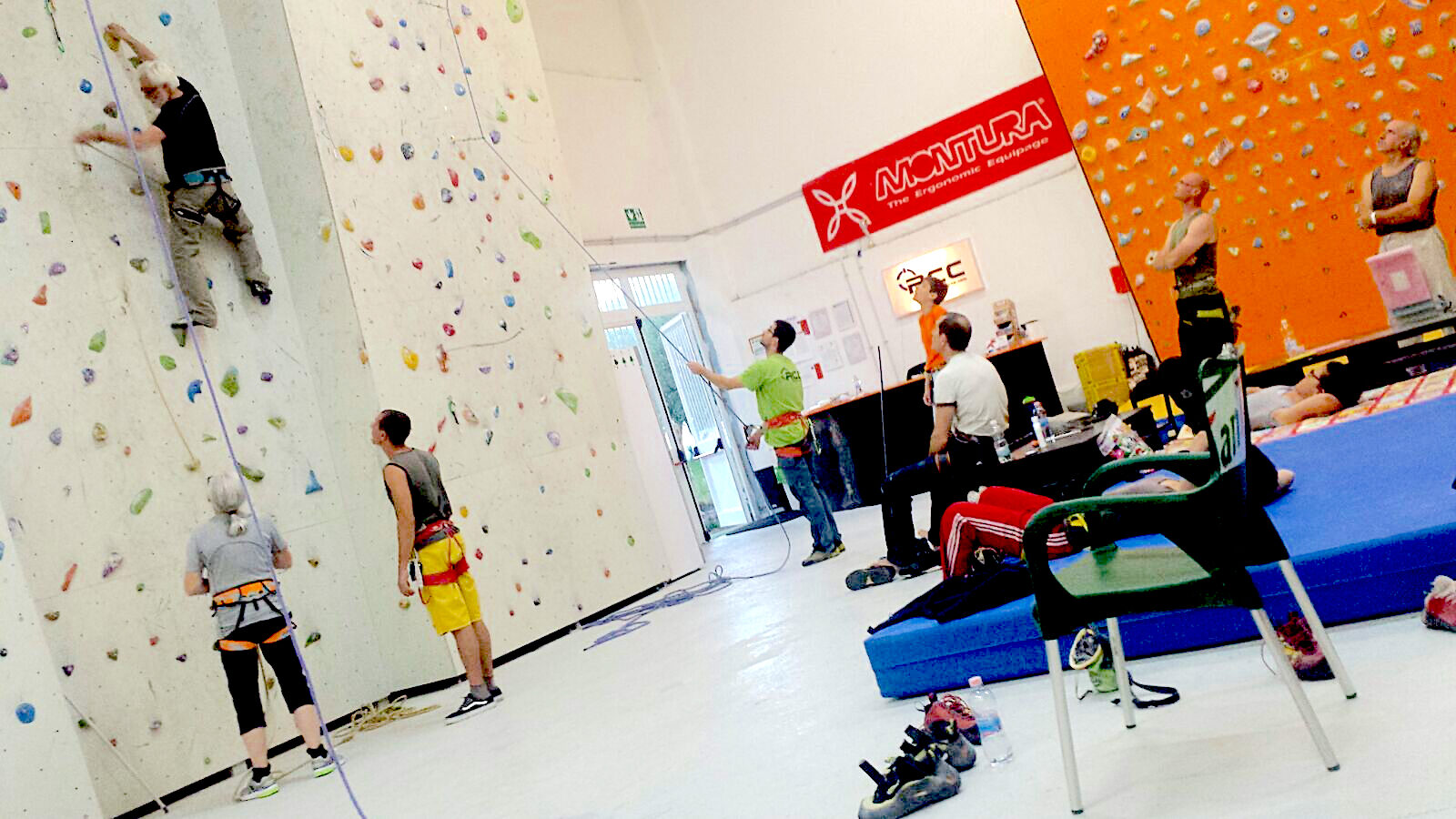Corso di arrampicata per adulti all'Accademia RCC La Storta Roma